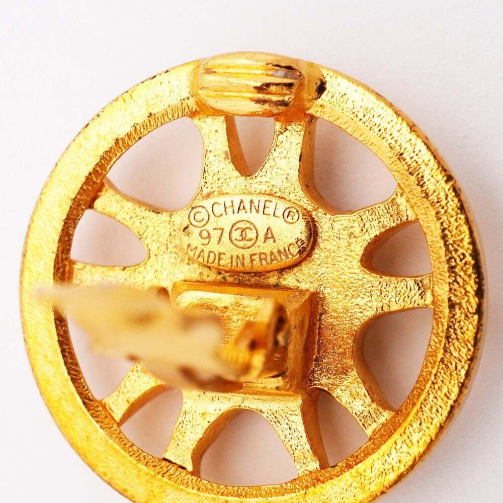 CHANEL Gold Logo Earrings - Picture 4 of 6